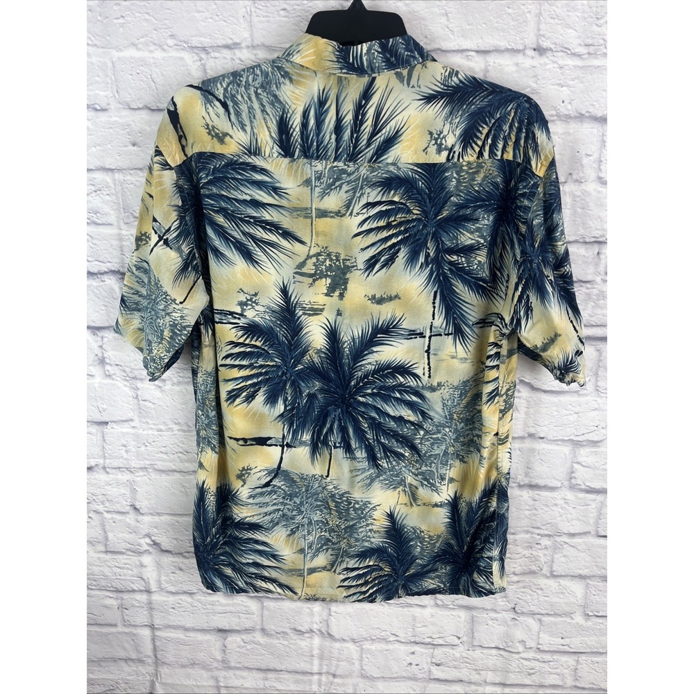 Lord & Taylor Men's Vintage Casual Hawaiian Kawaii Button Down Shirt Size Large - Picture 7 of 8